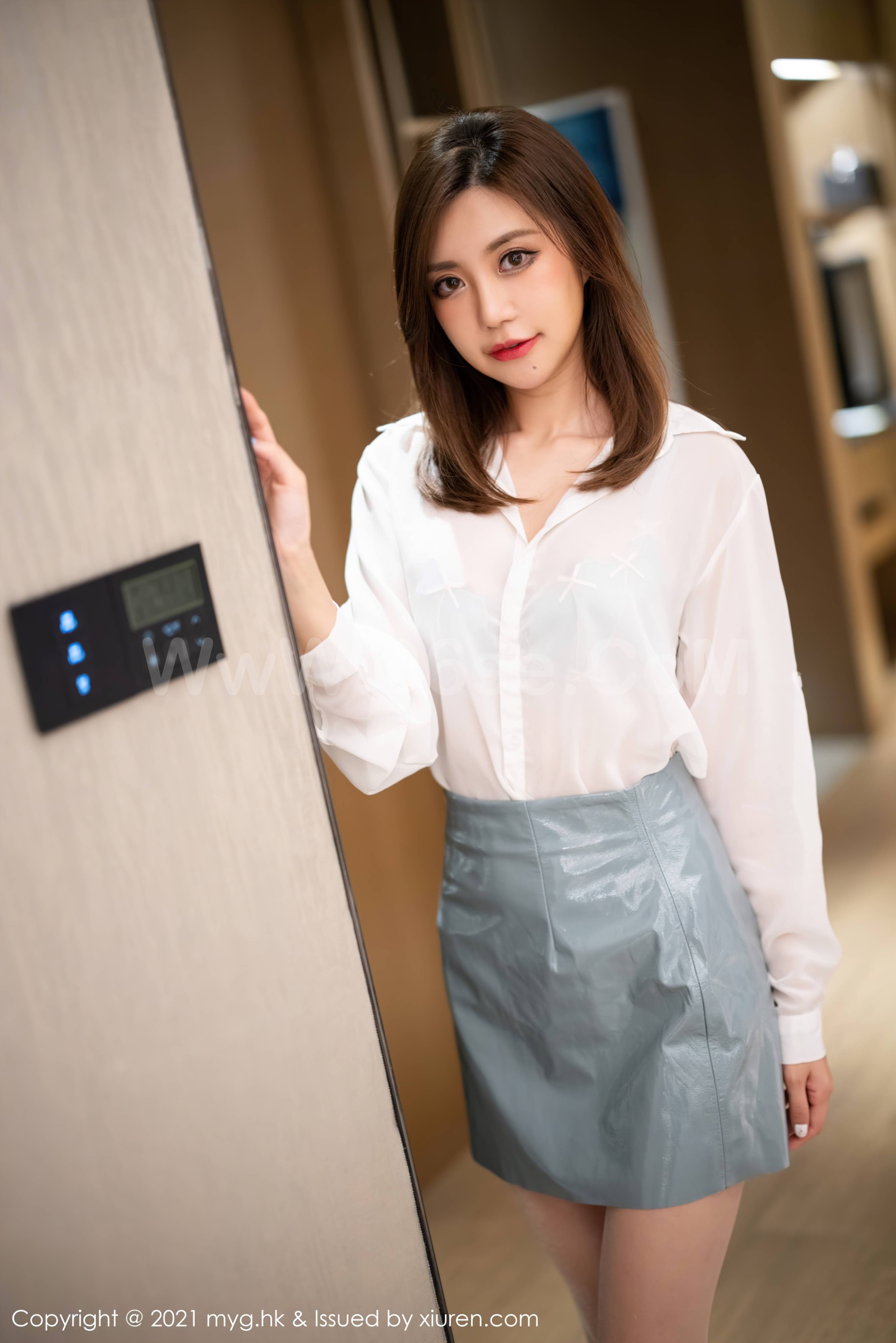 图片[2]-MyGirl Vol.583 绮里嘉Carina-六色网