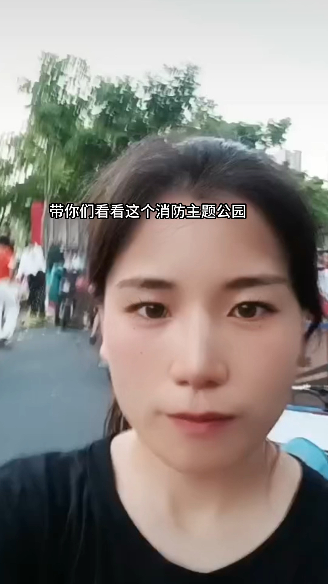 好久带你们逛菜市场了,只要地理位置好,就有勤劳的爷爷奶奶摆摊卖菜,都吃到有机蔬菜