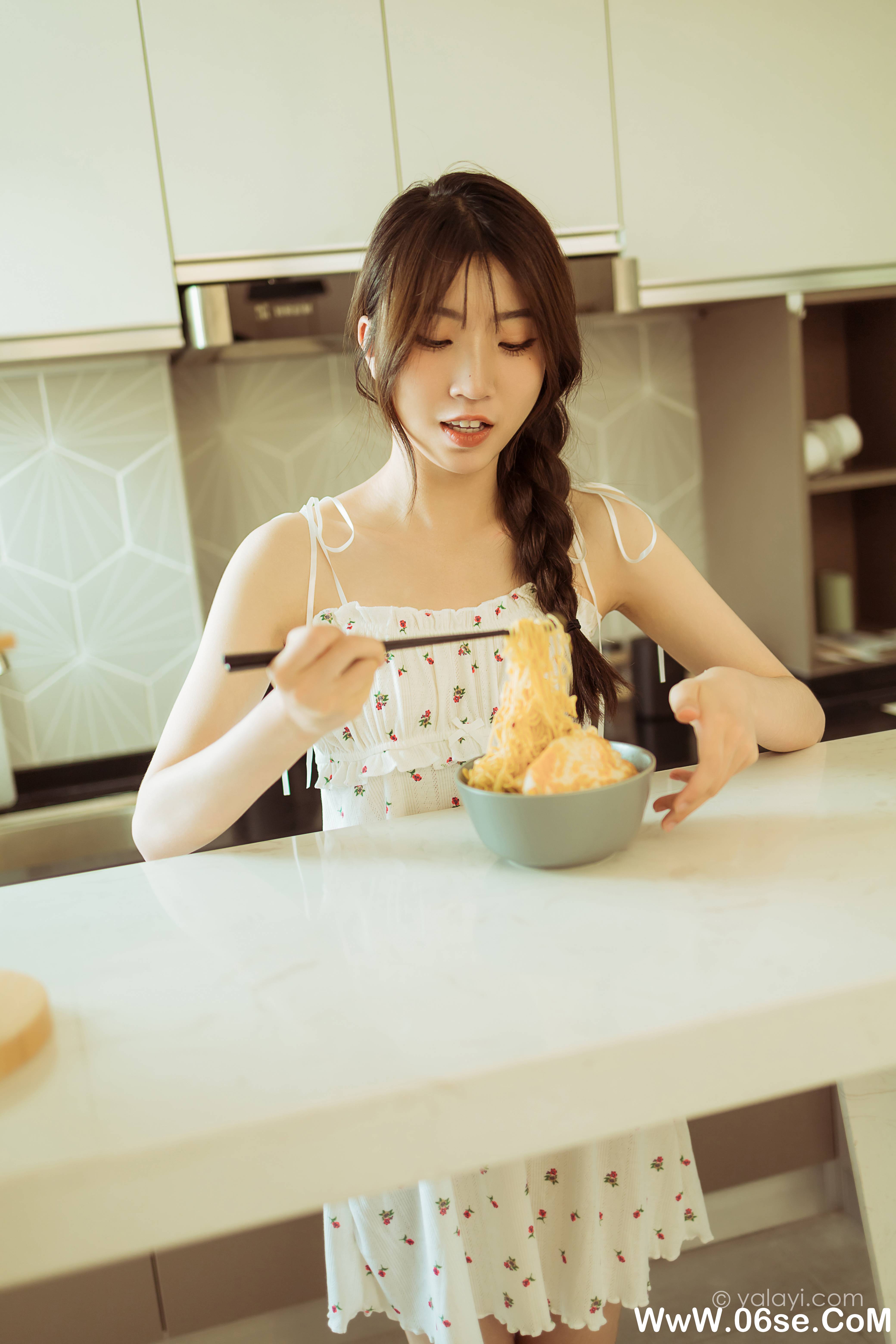 图片[38]-[YALAYI雅拉伊] 2021.06.10 NO.801 小乔《餐蛋面》[39+1P411M]-六色网