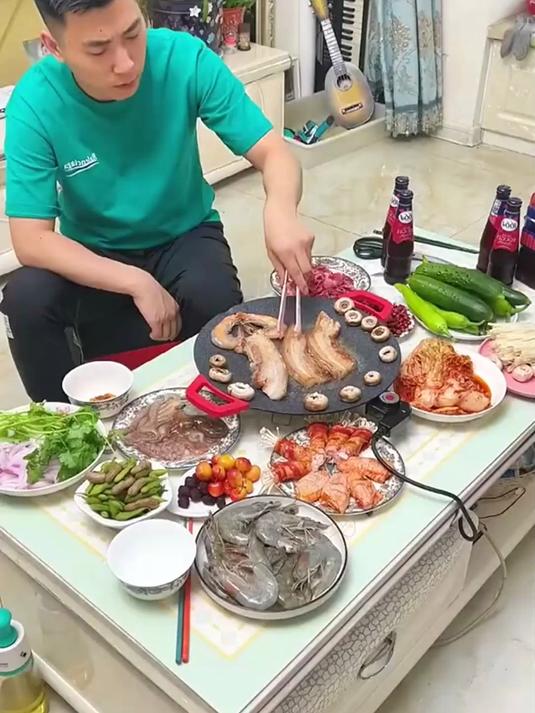 韩式烤肉锅铁板烧电磁炉家用多功能不沾！
