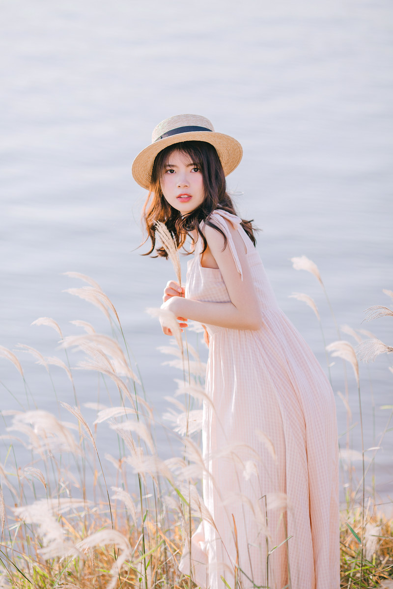 图片[7]-湖边的少女-六色网