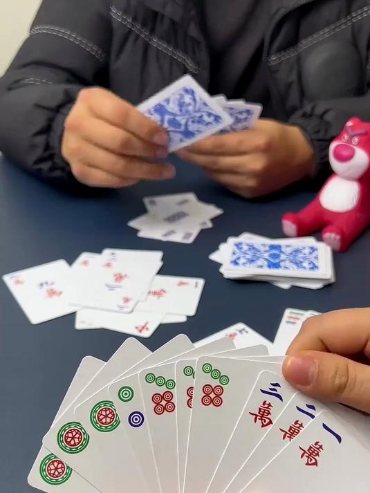 麻将纸牌怎么避免丢牌？144张和传统麻将数量一样