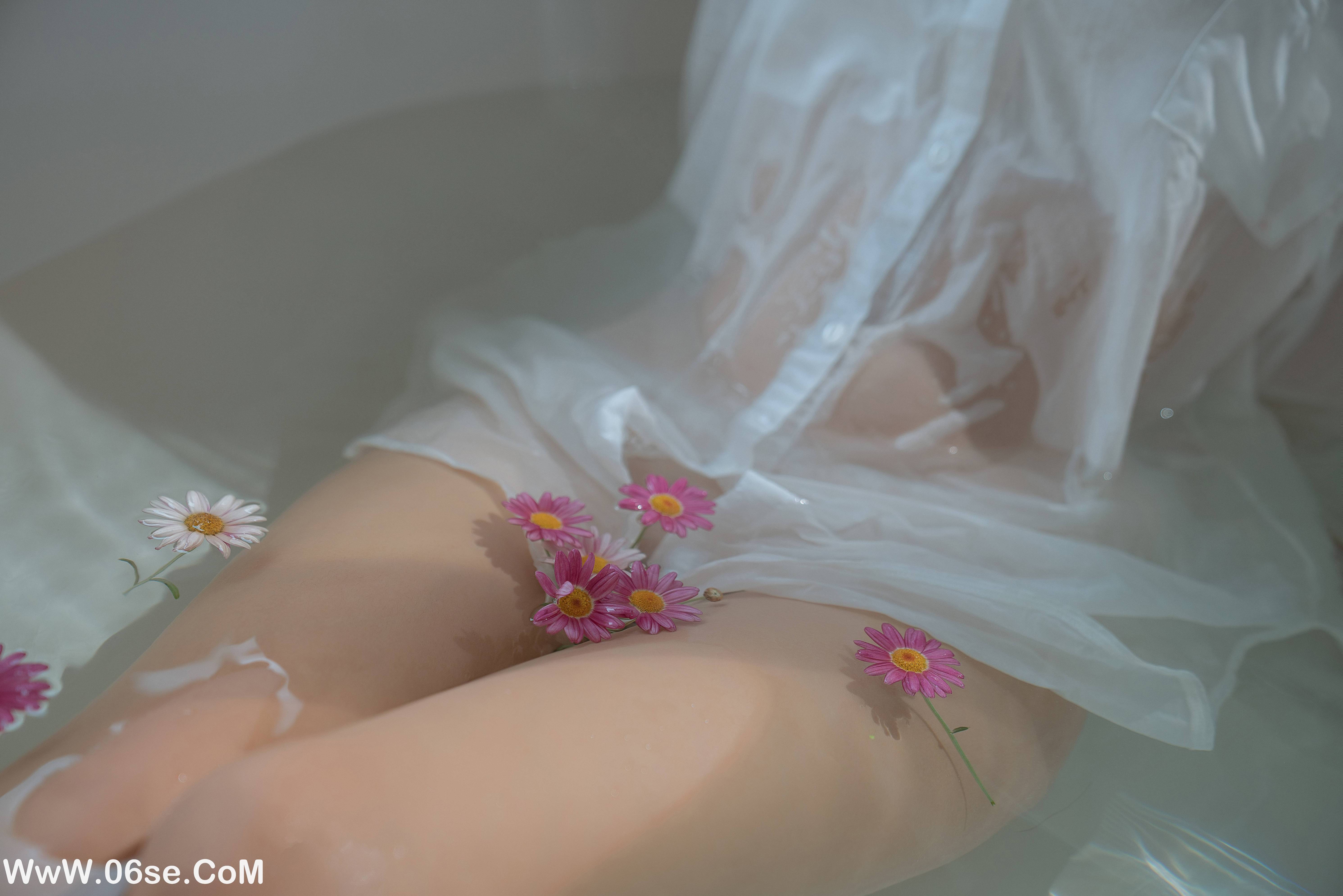 图片[22]-萌芽儿o0 NO.013 – 浴缸[72P1.76G]-六色网