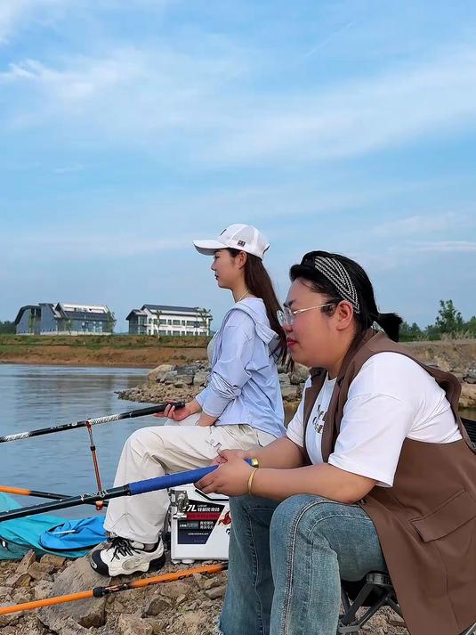 钓鱼到底有什么意思?谁能告诉我