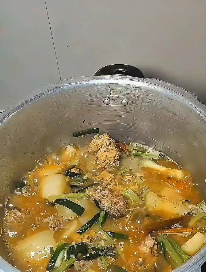 白萝卜炖排骨的做法,一招教会你
