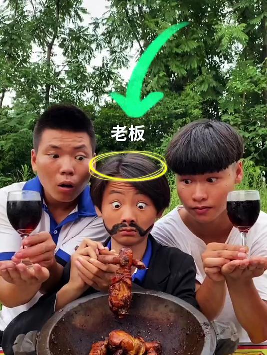荷叶包裹蒸糯米鸡鸭