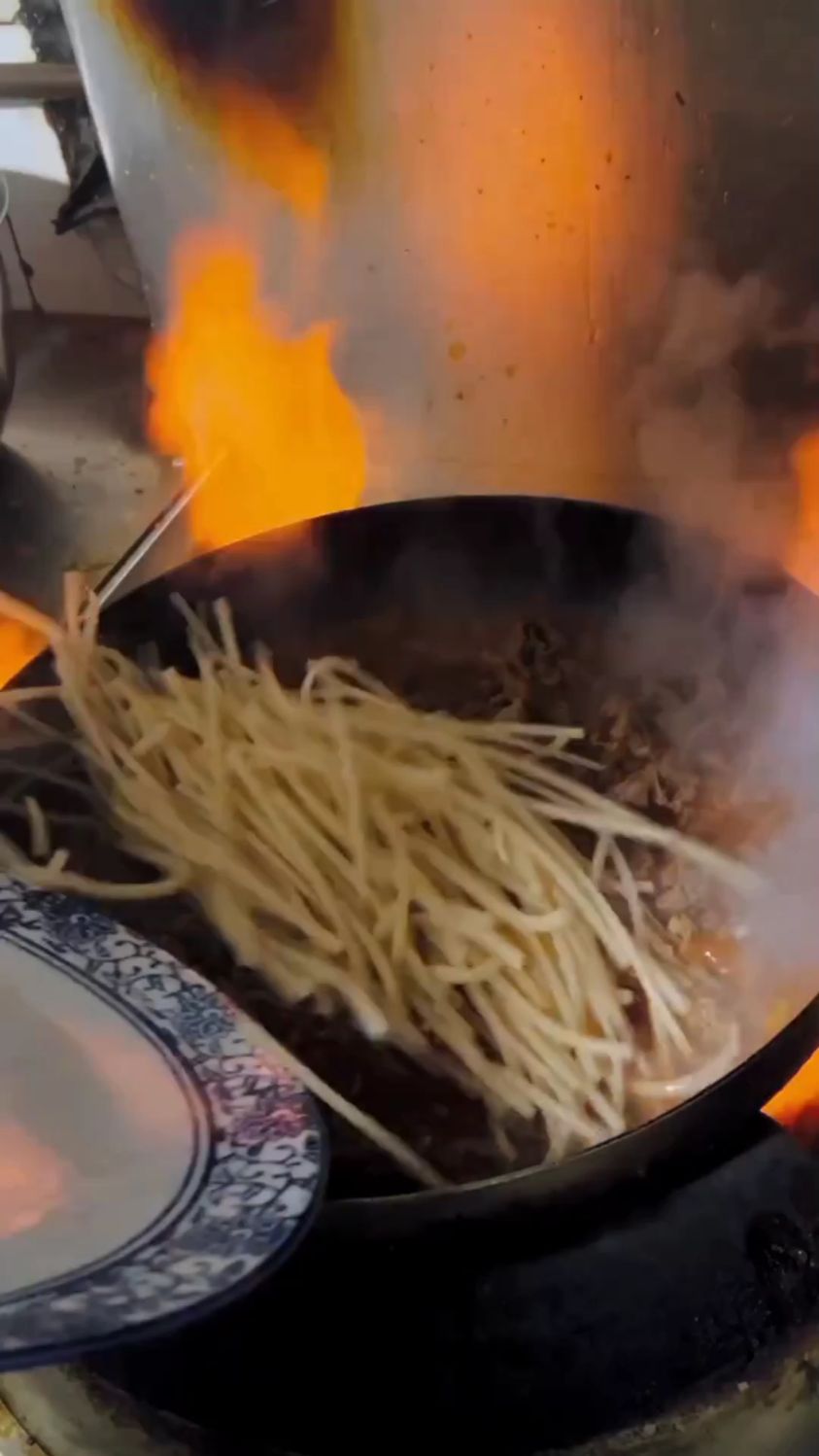 民间特色菜炒羊肉片