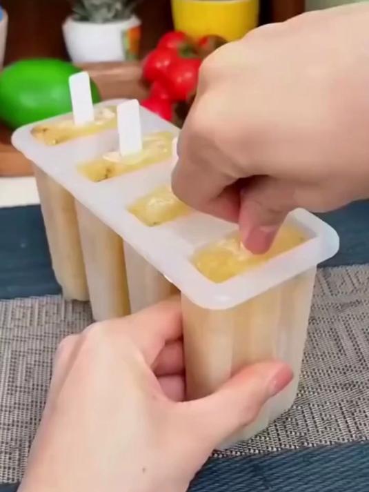 自制雪糕模具整套模具冰激凌盒冰棍家用可爱冰糕冰棒模具自制家用