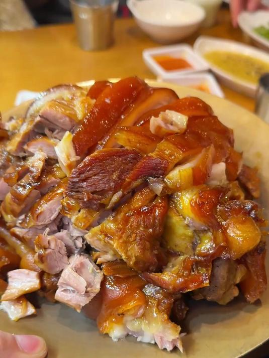 韩国首尔烧烤自助怎么样～梨花哪有烤肉香 梨花哪有烧烤香