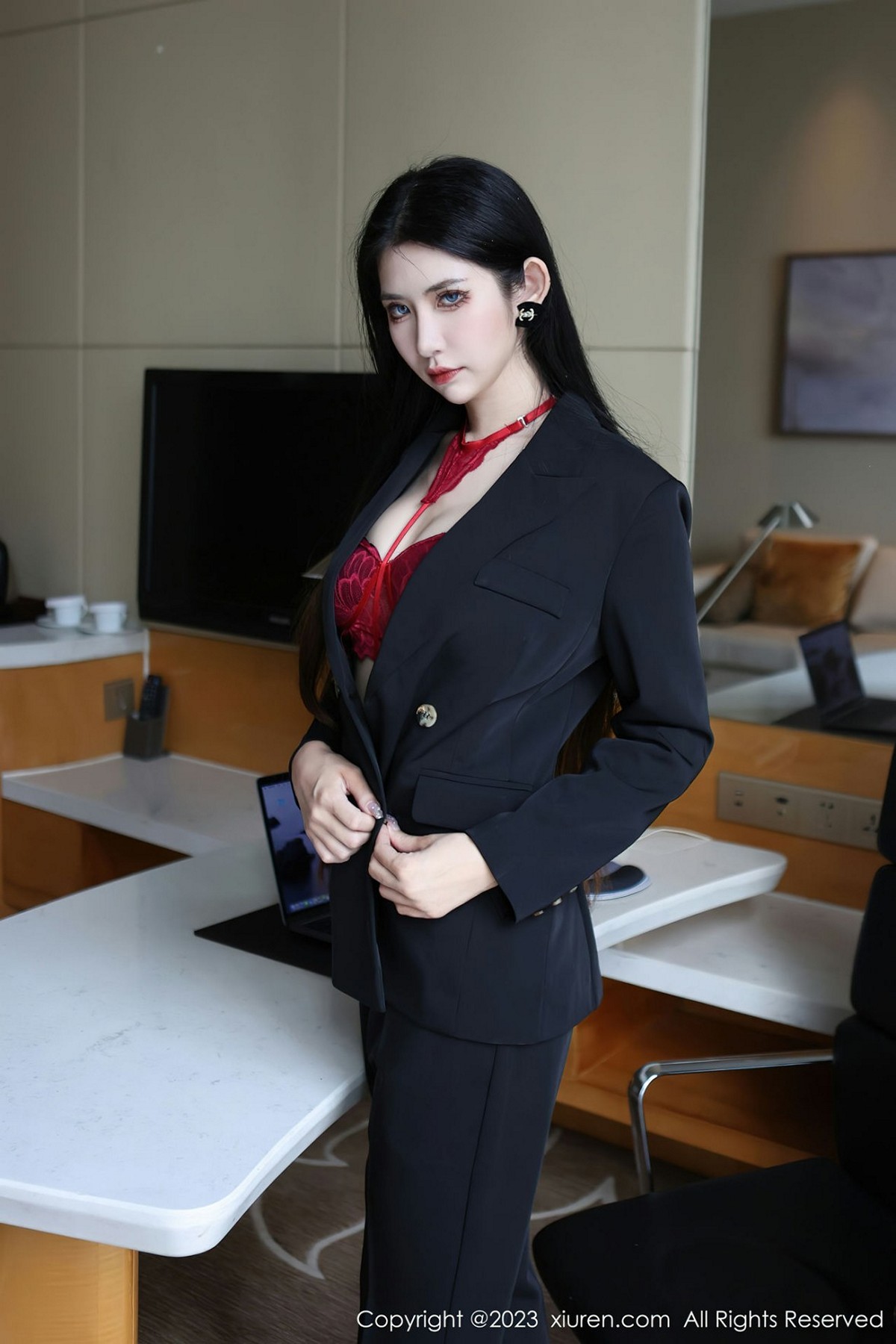 图片[19]-【XiuRen秀人網】2023.03.13 Vol.6402 依娜Yina【112P】-六色网