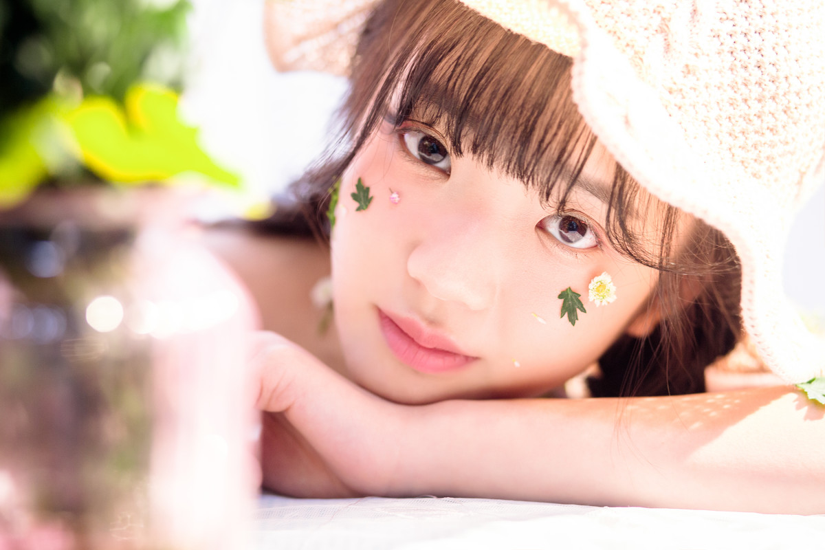 小雏菊少女-六色网