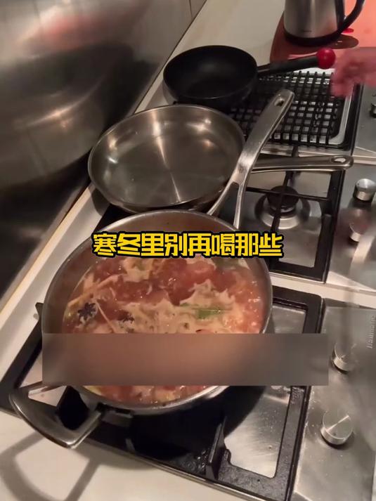 冬至就好这口香,花生黄豆炖猪蹄,连喝两碗汤都香