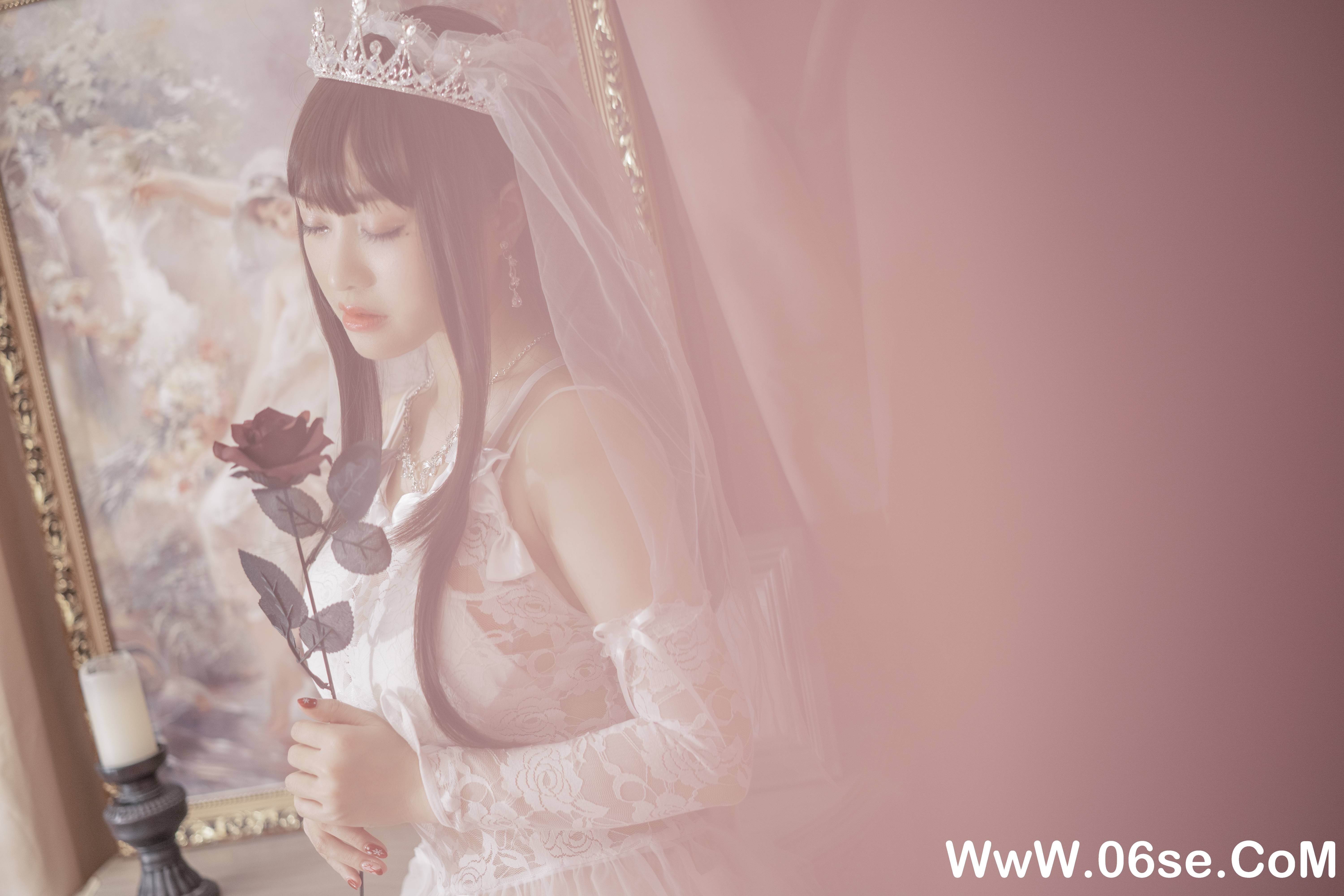 图片[2]-小何同学 – 052 尾巴婚纱 [30P313M]-六色网