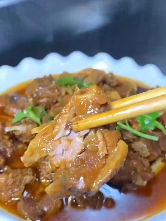 现宰新鲜大白鹅,农家散养品质好