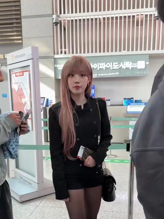 宋雨琦 机场穿搭 美女 街拍穿搭