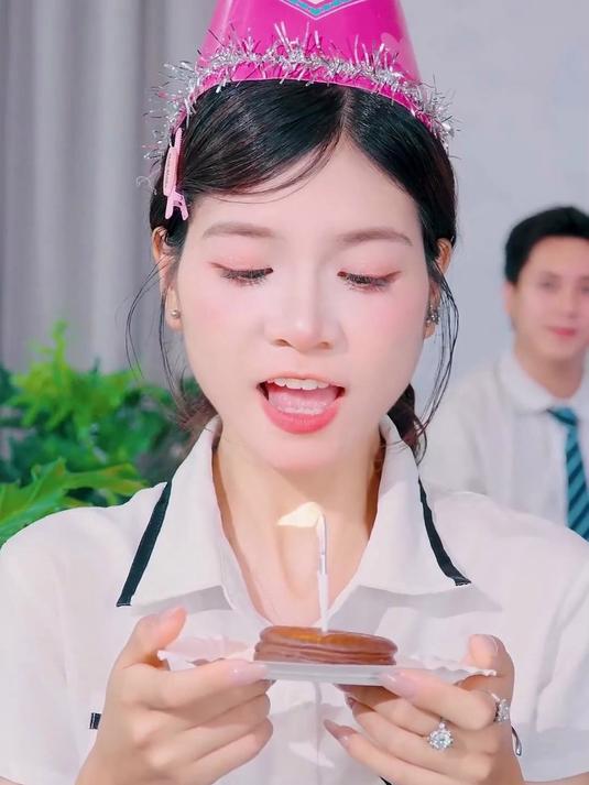 祖尼到处帮助同学，收获了友情#搞怪##儿童爱看的小视频#