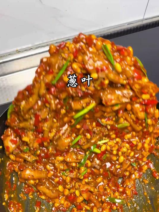 如何在家快速做江西黄豆烧鸡爪