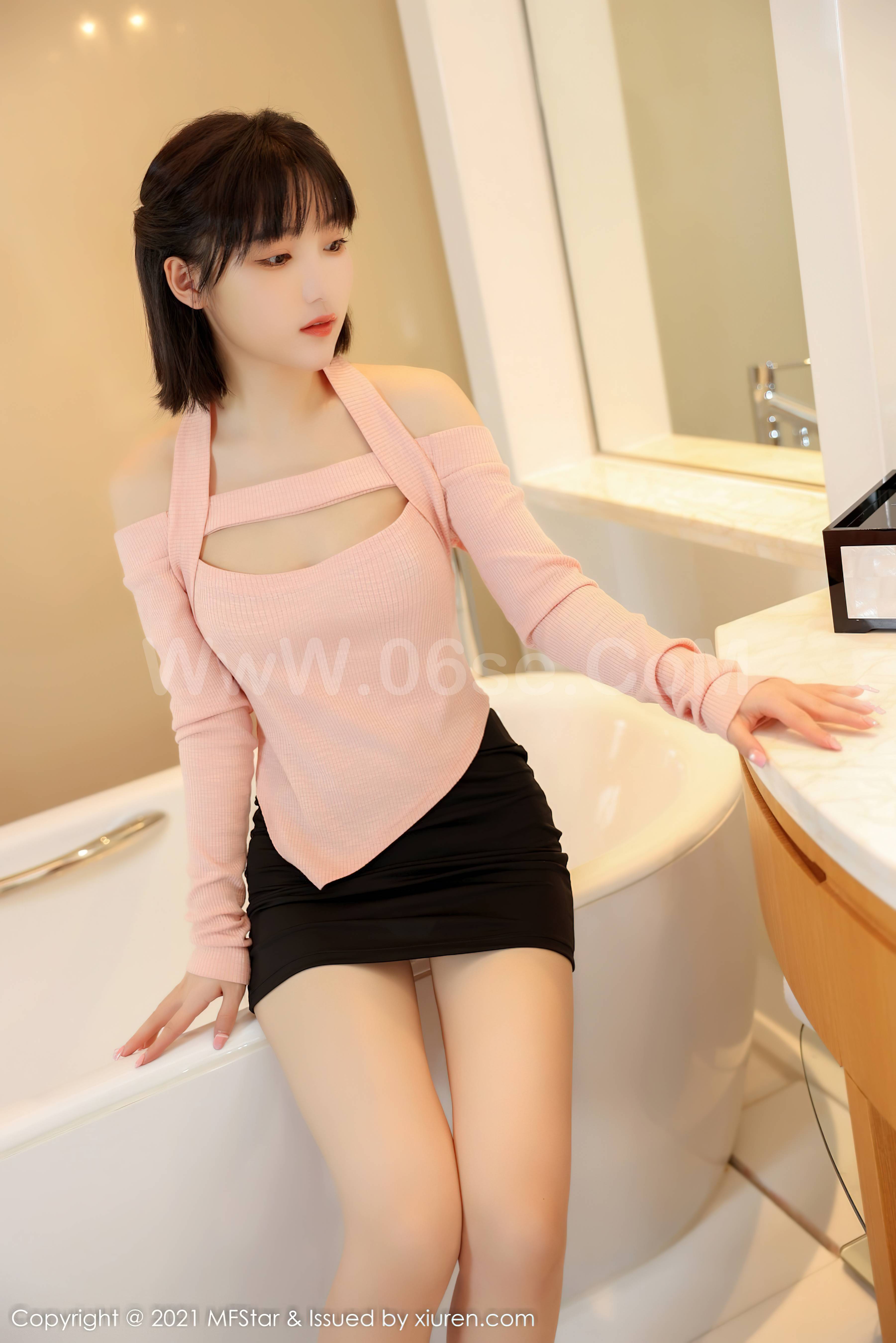 图片[2]-[MFStar模范学院]2021.12.06 Vol.545 甜筒晓彤[56+1P498M]-六色网