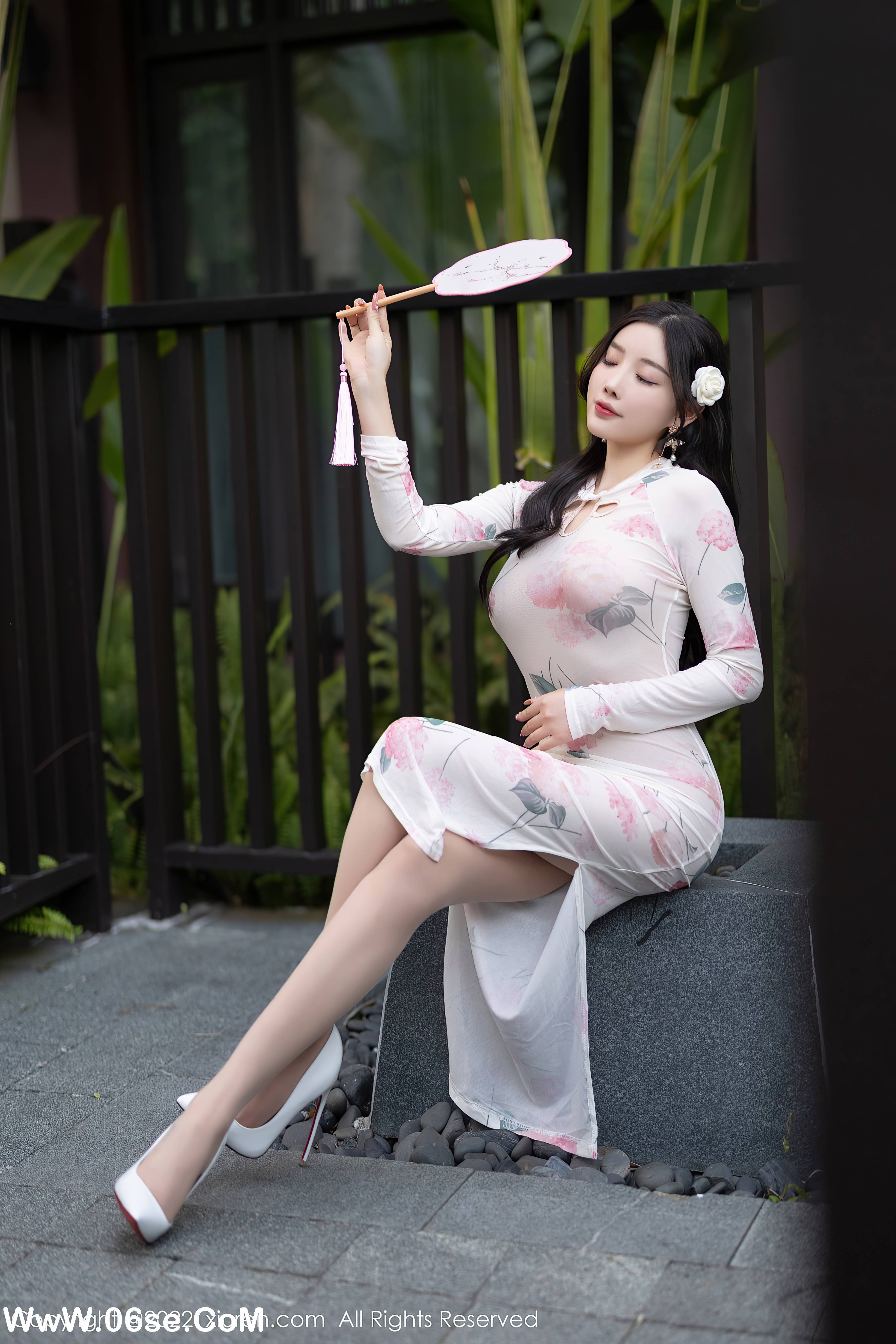 图片[5]-[XIUREN秀人网] 2022.03.30 NO.4800 杨晨晨[78+1P348M]-六色网