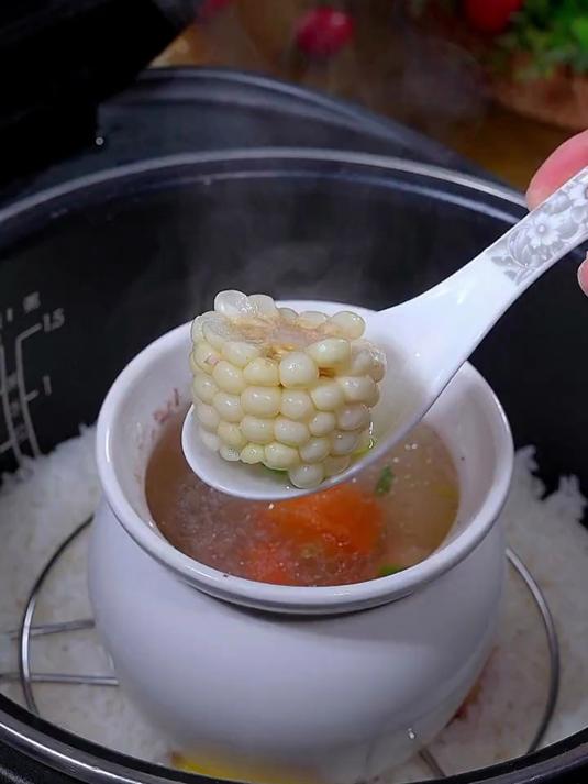 家里有老人孩子的一定要试试这个瓦罐汤