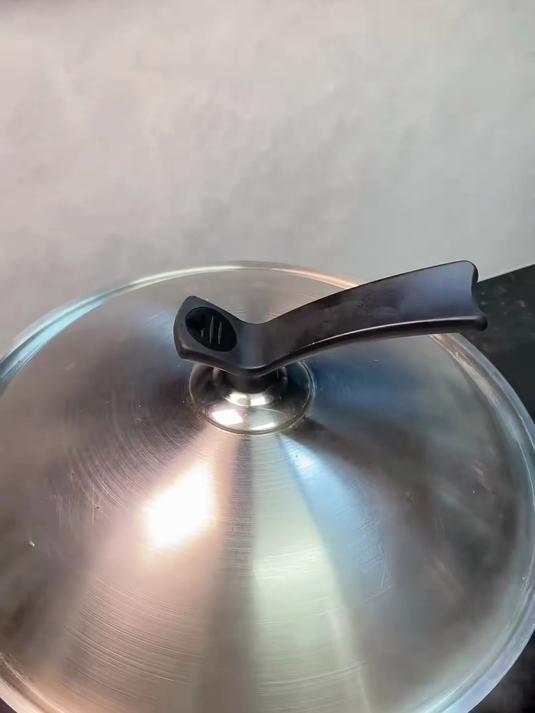 鲜冻小青龙虾,鲜活速冻,蒜蓉清蒸超?