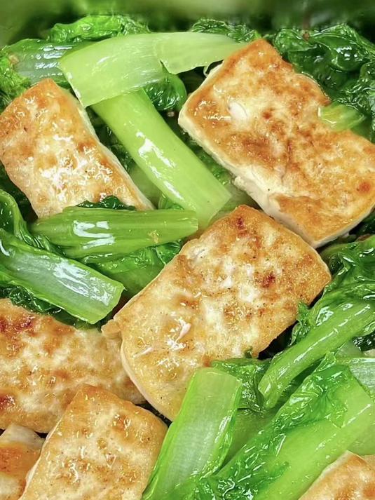 过年餐桌上必备的十五道，家常素菜做法，健康美味