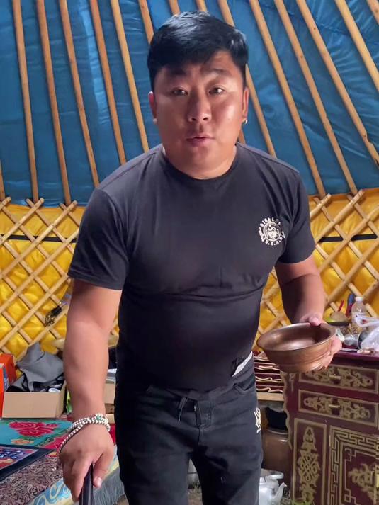 韭菜花儿开 太香了 草原美食