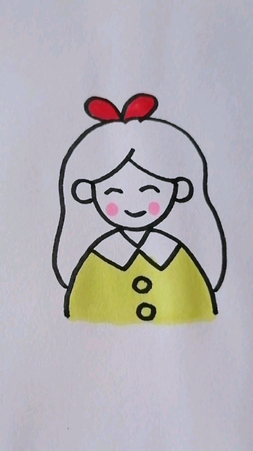 可爱的小女孩简笔画