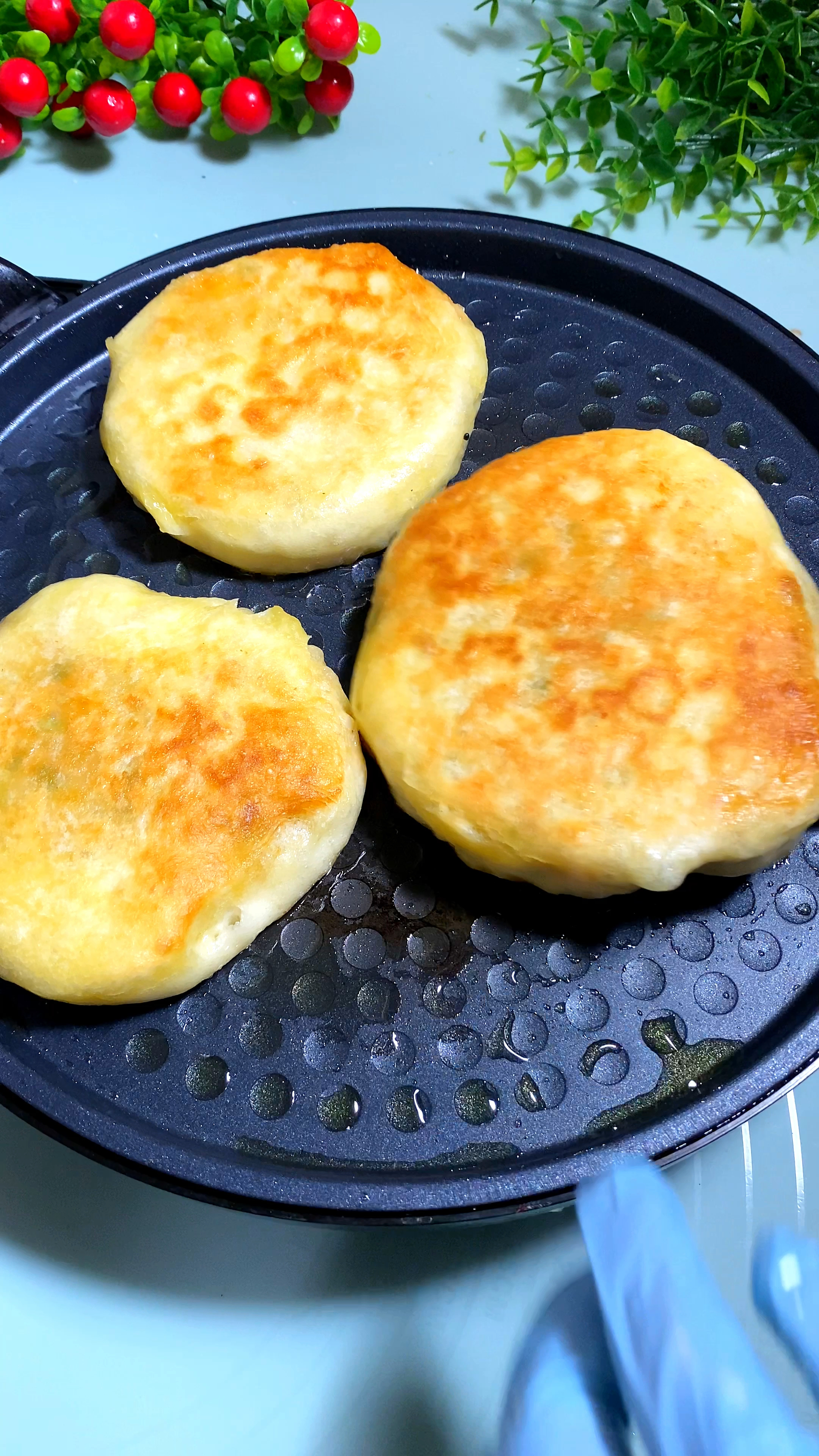 奥尔良鸡肉馅的馅饼你们吃过吗?真的很美味,快试试吧