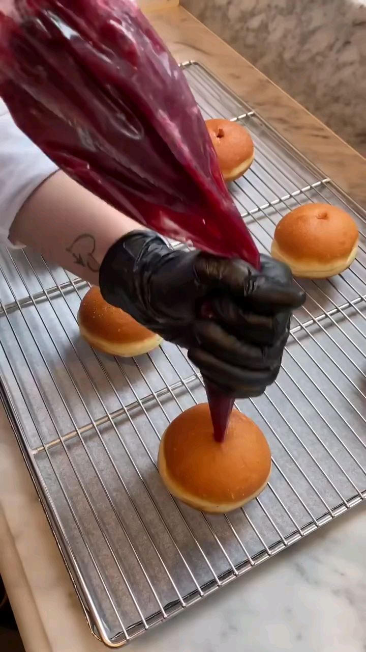 爆浆油炸面包,黑森林蛋糕装饰法,非常棒,值得推荐