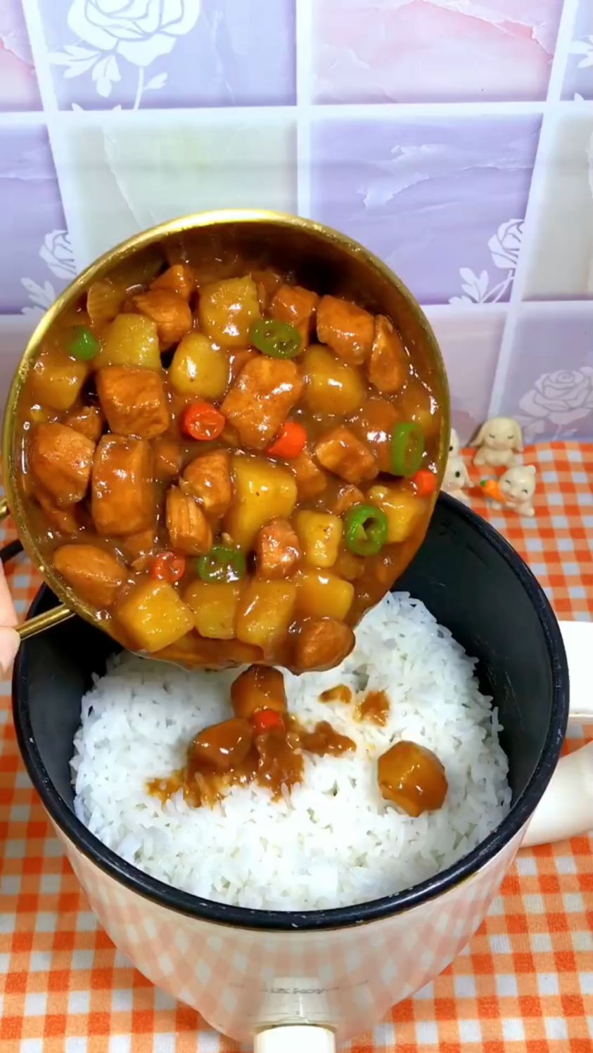 土豆鸡胸肉盖浇饭这样做