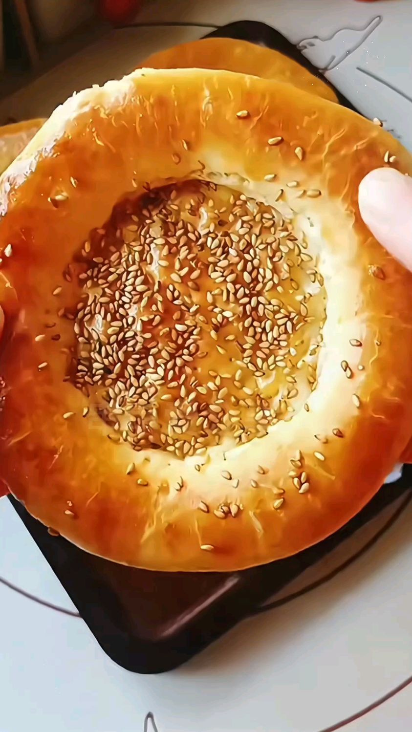 家庭版烤馕你做过吗?不用去外边买了,地道的新疆烤馕风格口味