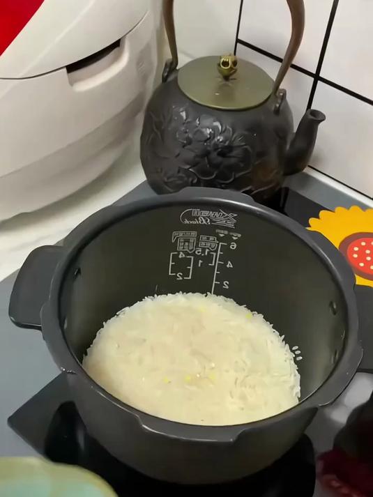 不用去东北,在家就能喝到正宗玉米碴子粥