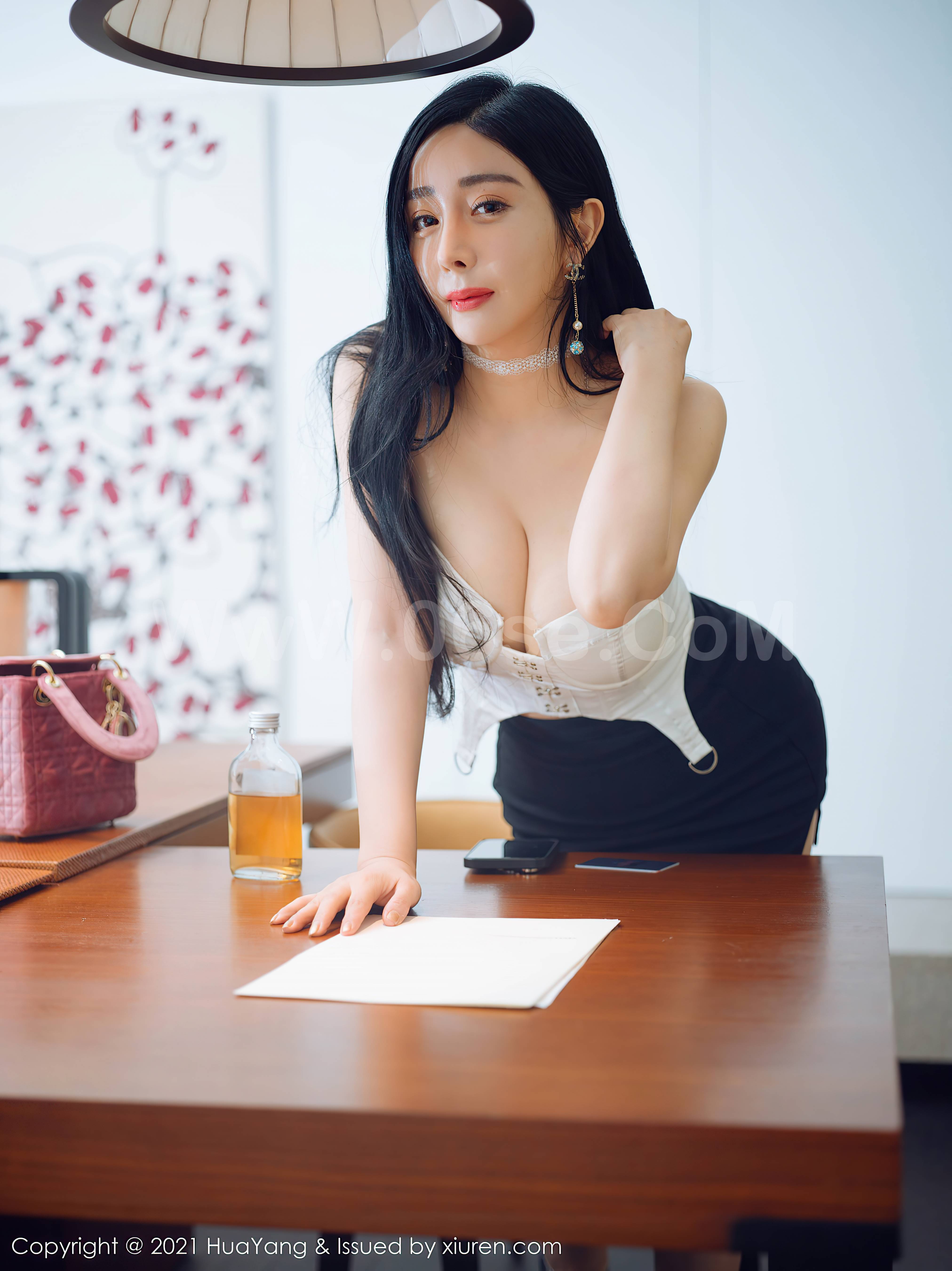 图片[5]-HuaYang Vol.381 Yun Er (允爾)-六色网