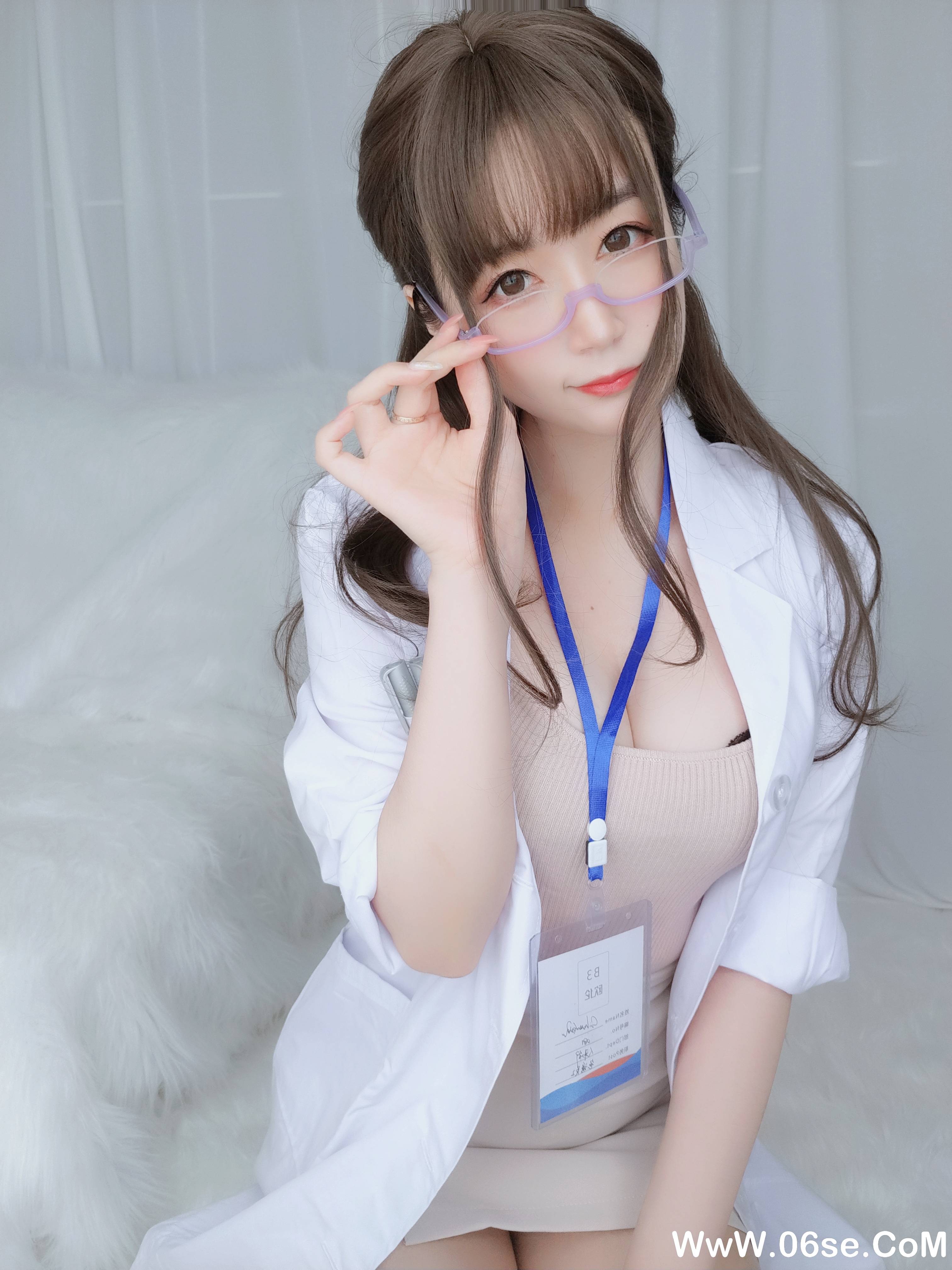 图片[98]-Coser小姐姐白银 NO.060 – 私人医生[159P+6V1.03G]-六色网