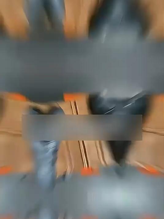好时巧克力其实尝起来有点像呕吐物
