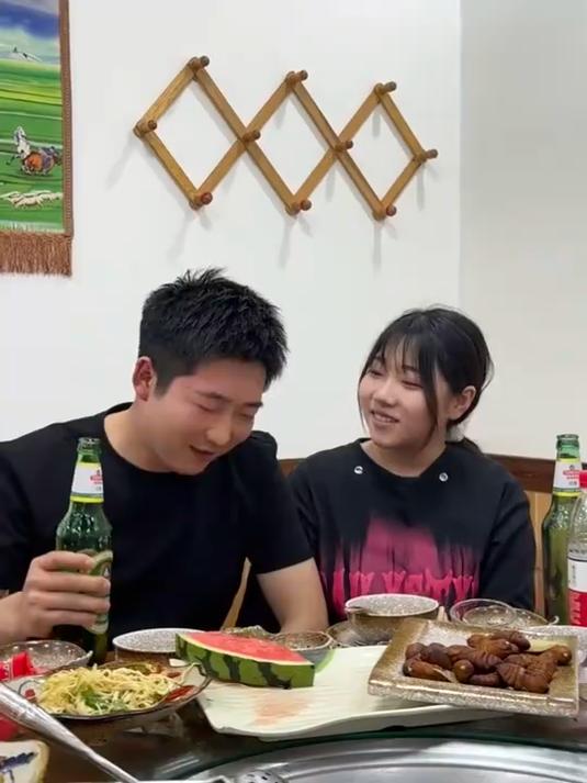 东北男人就是对媳妇好