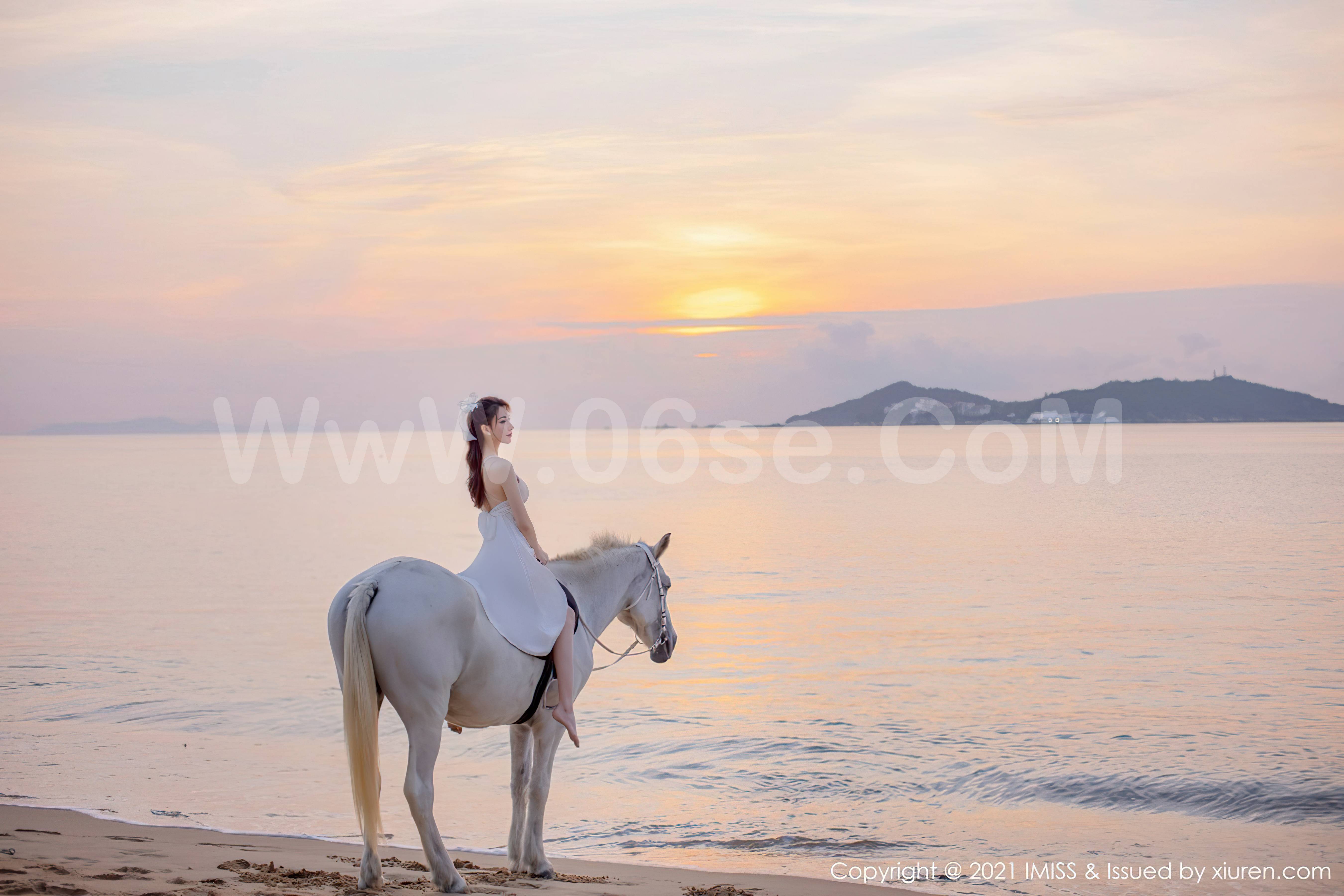 图片[2]-IMISS Vol.643 Lynn – Liu Yining (刘奕宁) & Rossi-六色网