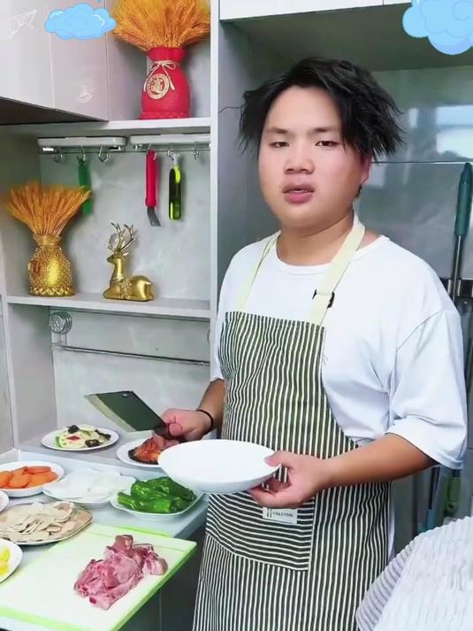 厨房台面置物架多层壁挂式备菜盘收纳架,这样做饭时台面不会乱