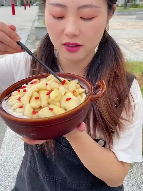剁椒生姜片腌制泡姜 开袋即食开胃咸菜 下饭菜 支持批量代发厂家直供