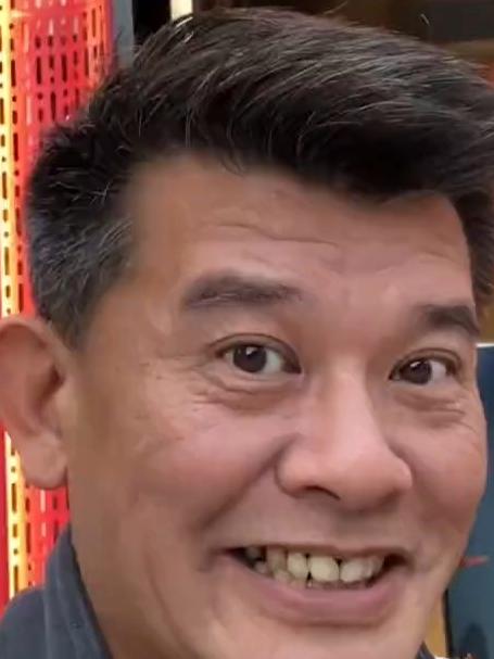 一家让至亲和知己同乐的澳洲蓝龙虾料理!