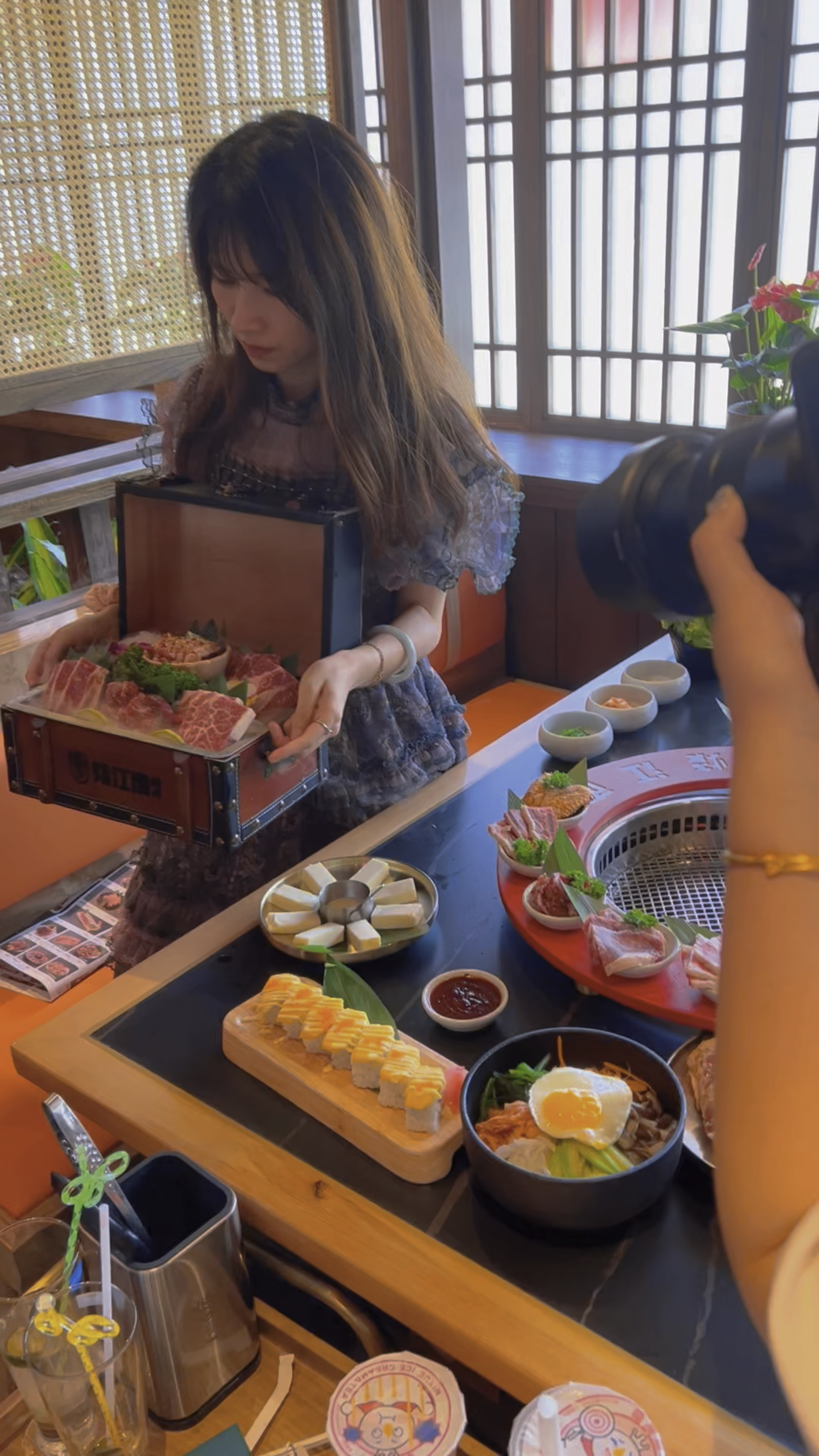 黄晓明代言的烤肉店