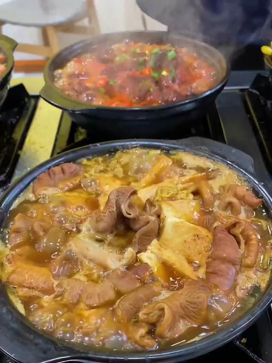 柠檬金汤丸,火腿鸭血毛肚煲,大肠豆腐,鲜香麻辣
