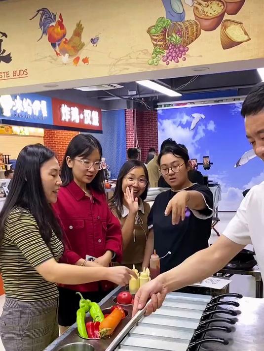 网红小吃锅巴饭,营养美味,大人小孩都爱吃