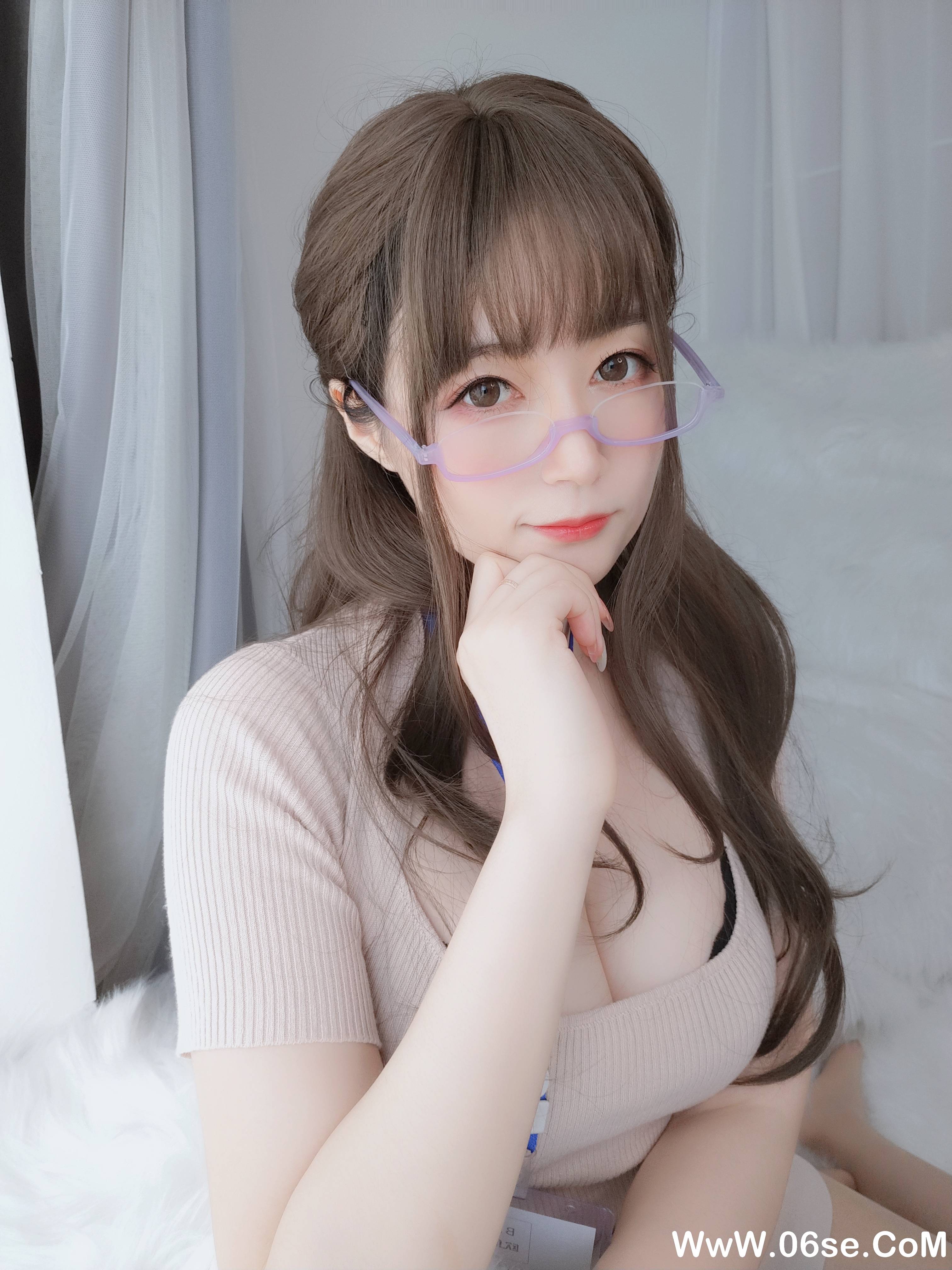 图片[50]-Coser小姐姐白银 NO.060 – 私人医生[159P+6V1.03G]-六色网