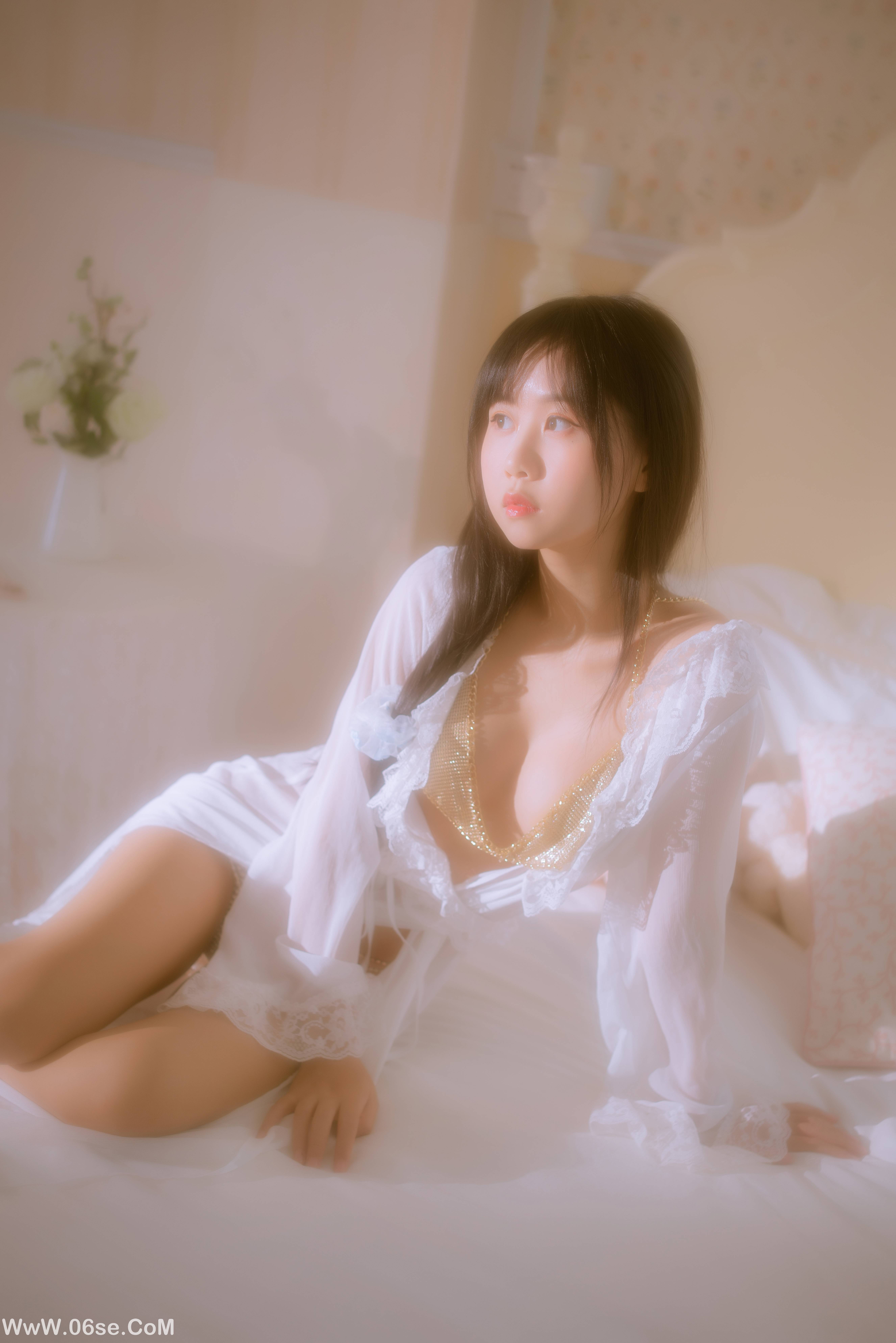 图片[6]-萌芽儿o0 NO.009 – 金色套装[70P1.28G]-六色网