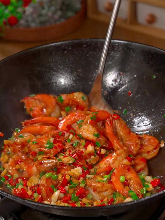 香辣基围虾味道真不错