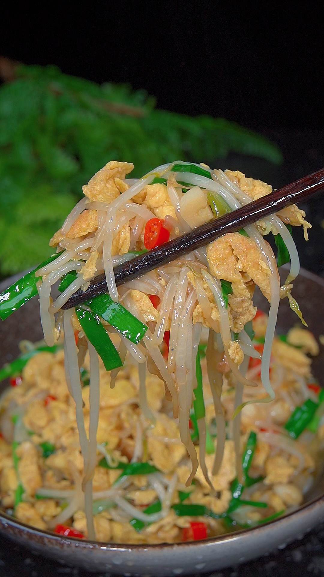 豆芽炒蛋的家常做法