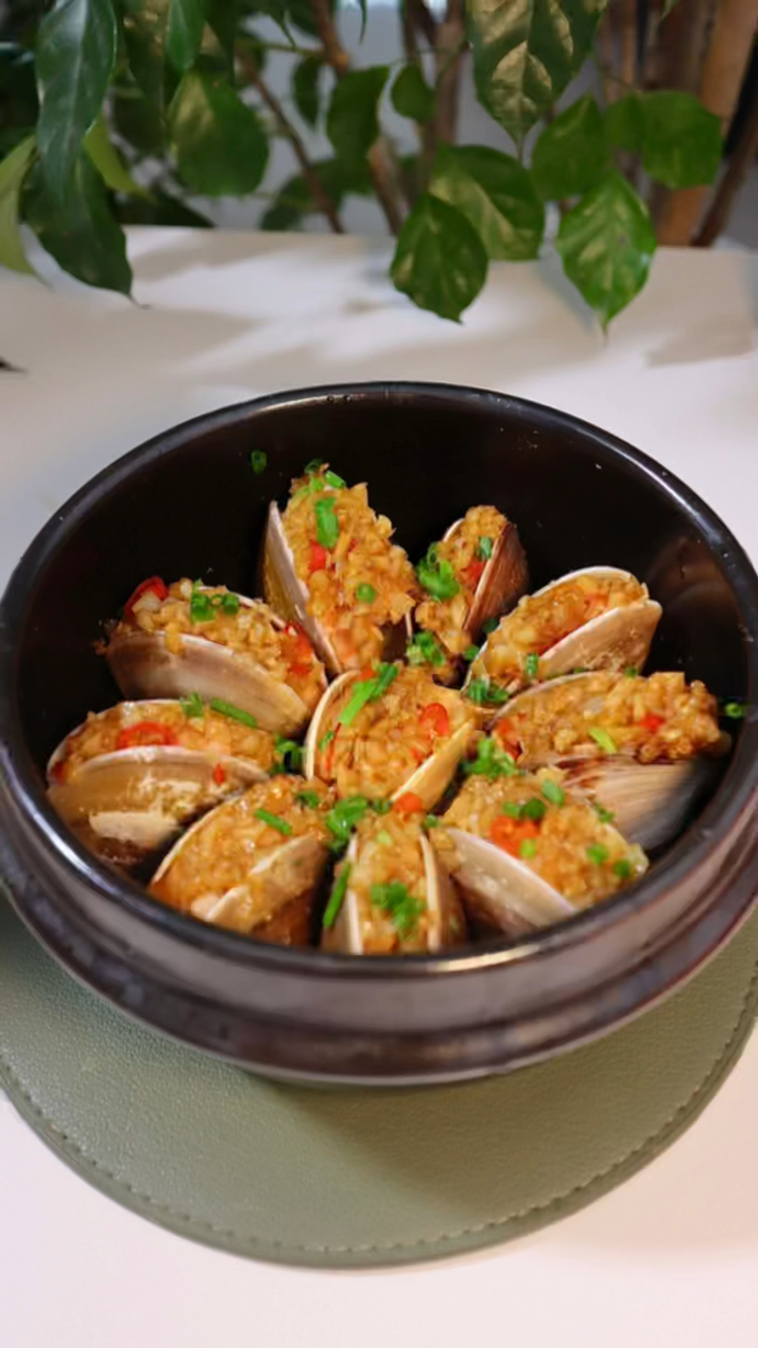 家宴高颜值菜品蛤蜊酿虾滑