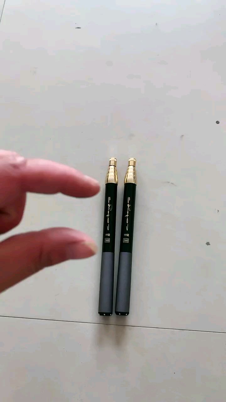 超轻超细小鲫鱼竿